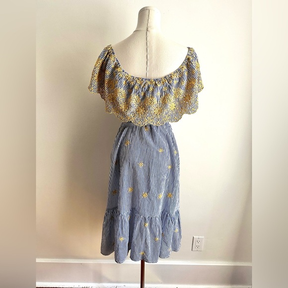 Flying Tomato Cotton Blend Embroidered Off-Shoulder Striped Sundress SZ M - Picture 4 of 9